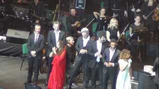 Video thumbnail of "Notre Dame de Paris le concert - finale Belle+Le temps des cathédrales Russia 10.03.13"