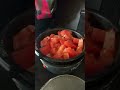 Яичница с помидоркой