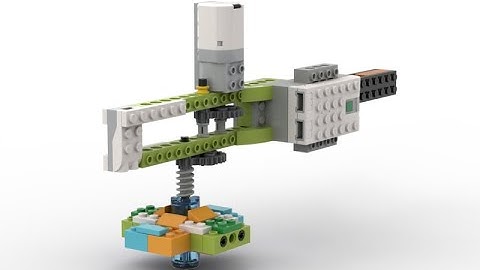 Creating a Beyblade Spinner with LEGO WeDo 2.0: A DIY Tech Toy Adventure
