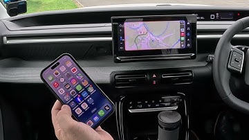 How to use the Apple Carplay and Voice Activation system in a 2025 Citroen E C3 Max