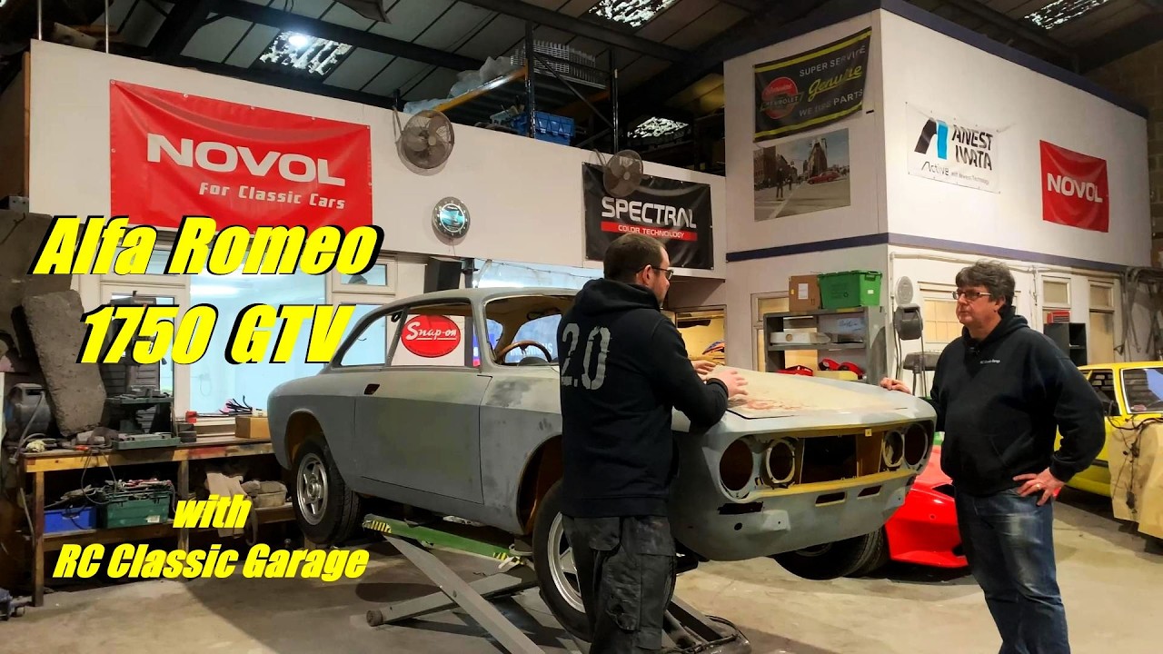 Найден в сарае: Alfa Romeo GTV 1750 Novol, кузов без покраски, в комплекте с RC Classic Garage.
