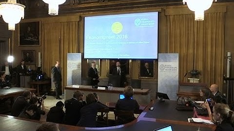 Contract theory earns pair Nobel Economics Prize