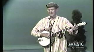 Stringbean - Mule Went Away With The Little Red Wagon