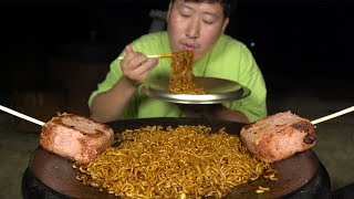 Whole-baked spam~ [[Mixed Hot chicken flavor ramen and chapagetti]] - Mukbang eating show