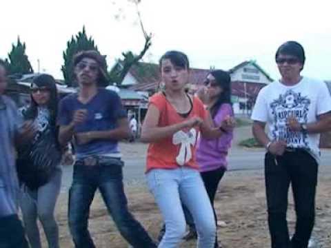 LAGU KOCAK JAMBI - MBOK LEHA - BASENGKADAK  ♪♪ Official Music Video - APH ♪♪