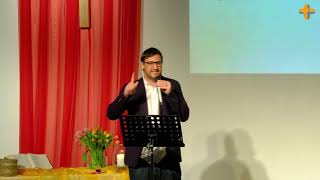 „SCHAUE NUR AUF JESUS“ Stefan Höß / projekt:k Freiham Predigt über die Verklärung Jesu (Lukas 9,28f)