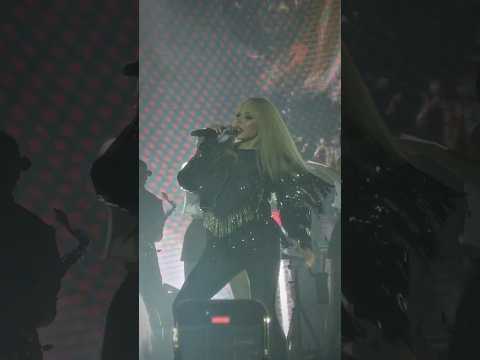 Премʼєра нового хіта Антракт солоха Shortsclip