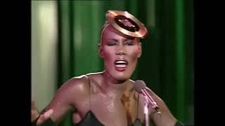 Grace Jones - La Vie En Rose (live TV 1978)