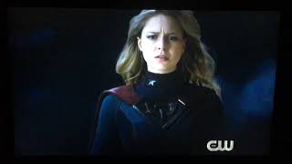Download lagu Sunlight brought Supergirl back to life