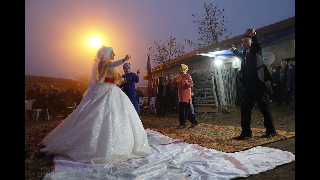 Bir Yörük Köyü ve Düğünü Ömeraltı Köyü Mustafakemalpaşa Bursa