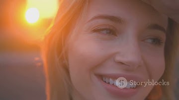 Drawing Taylor Swift: Fearless Heart Cartoon Art Adventure!