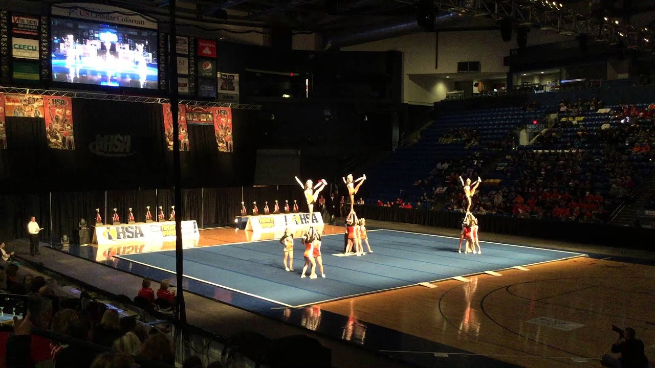 Waterloo cheer ihsa state competition 2016 - YouTube