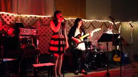 The Archer Bamd with Jan Shackelford and Lindsey S...
