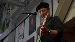 Richard Thompson - Needle &amp; Thread + Interview (1/3) - Amoeba 2007