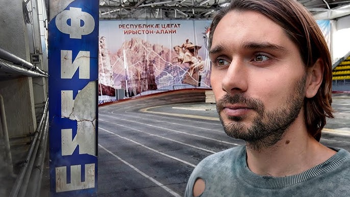 Сексуалдық әйелмен үштік видео