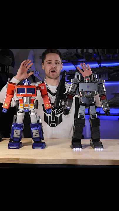 Megatron and Optimus Prime #megatron #robosen #optimusprime #transformers #robot