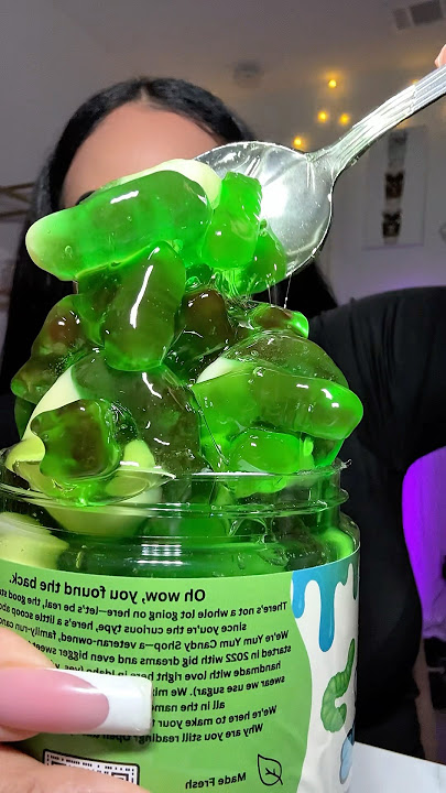 sour gooey gummies