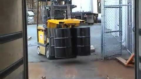 Forklift Attachment Four Drums Handling
