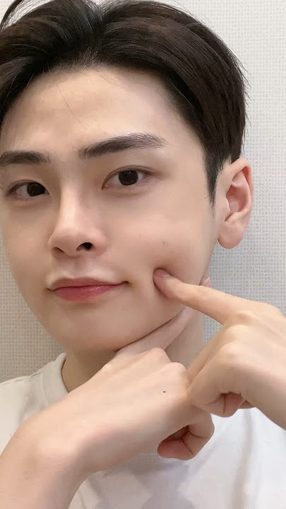 Making dimples with your fingers