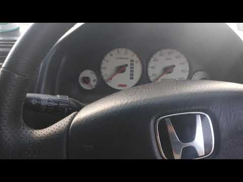 Video: Ko nozīmē 2001. gada Honda Civic apkopes gaisma?