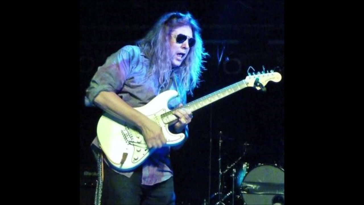 Kurt James ( ex Dr Mastermind) - Captain Kirk 2002