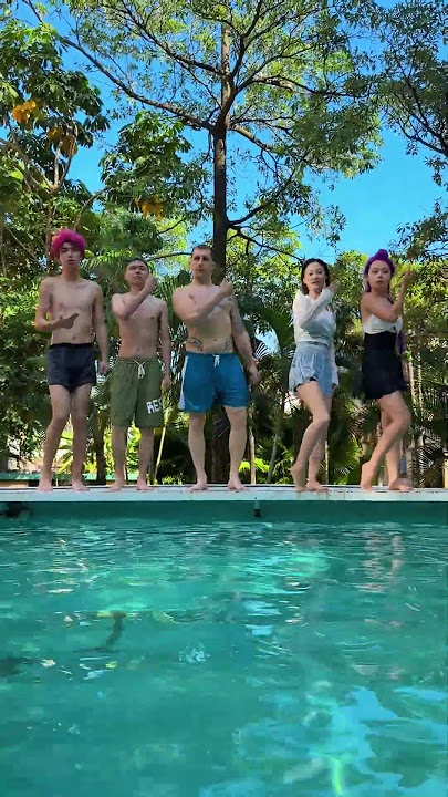 Is it true that Lu Mi is afraid of water?#kpop#kpopdemonhunters#rumi#huntrix