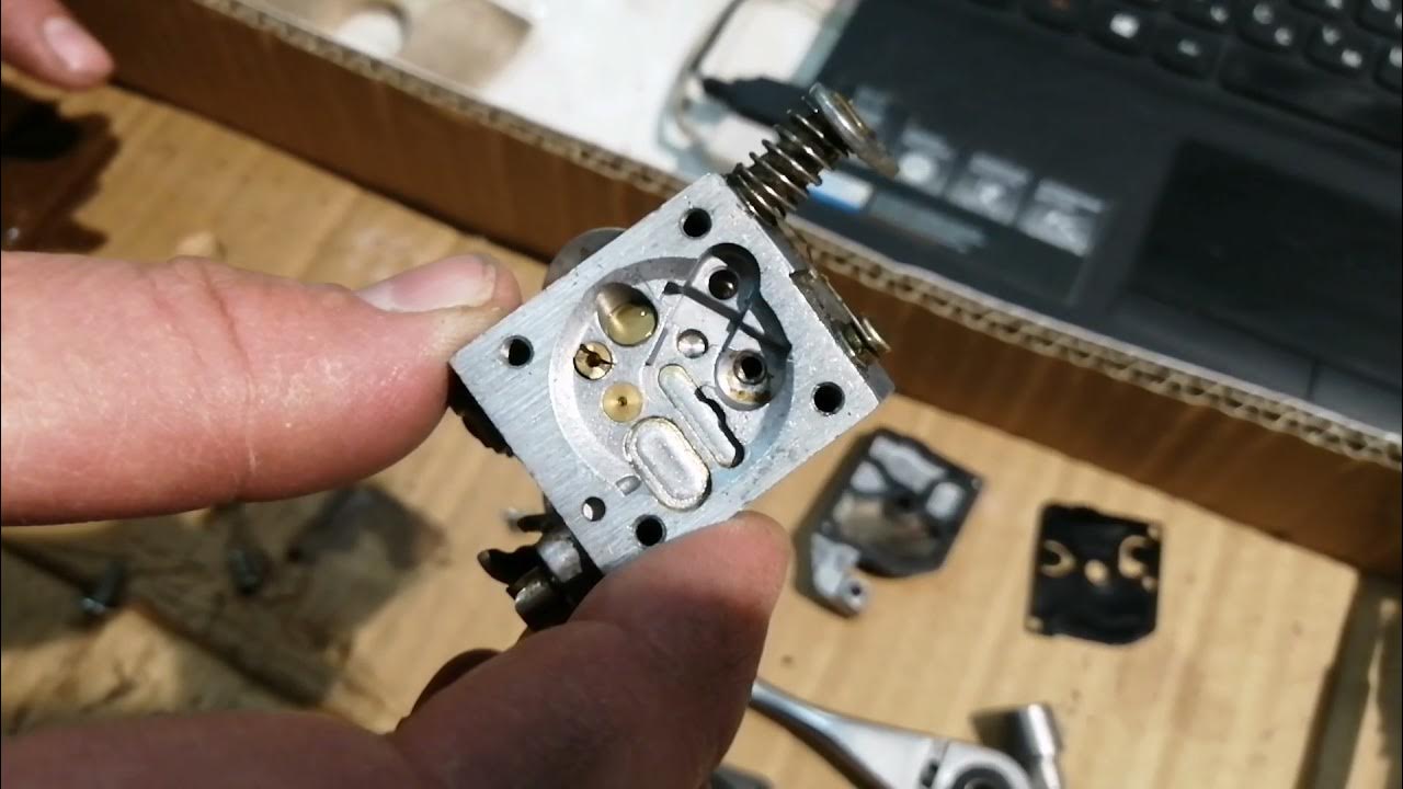 Шпилька крепления карбюратора штиль 180. Карбюратор штиль 180 игольчатый клапан. Регулировочные винты бензопилы штиль 170. Игла карбюратора бензопилы штиль 180. Как почистить карбюратор на штиль 180.