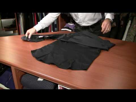 Video: Hoe U Een T-shirt Snel Opvouwt - Tips Voor Het Vouwen Van Een Overhemd