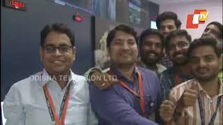 ISRO officials over the moon as lander touches lunar surface screenshot 4