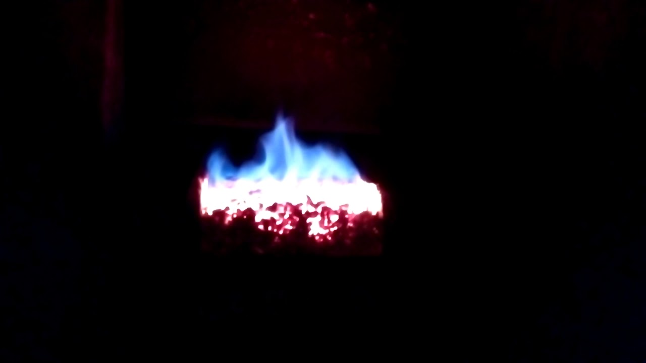 Reading Utility Coal Stove - Blue Flames