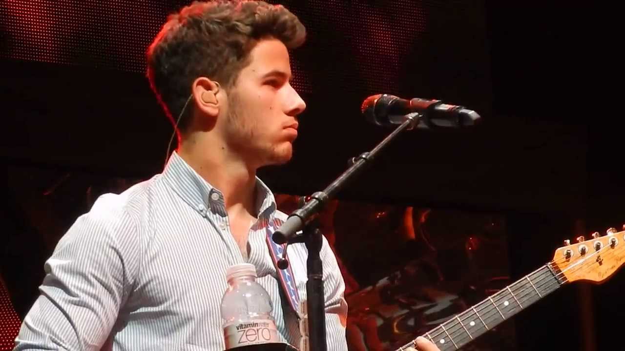 Jonas Brothers Inseparable 7/23/13