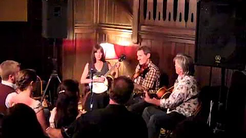 Sourwood Mountain - Brad Leftwich and Linda Higgin...