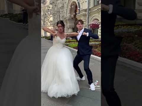 PHYSICALLY FIT TIKTOK BRIDE AND GROOM BEST DANCE EVER # SHORT