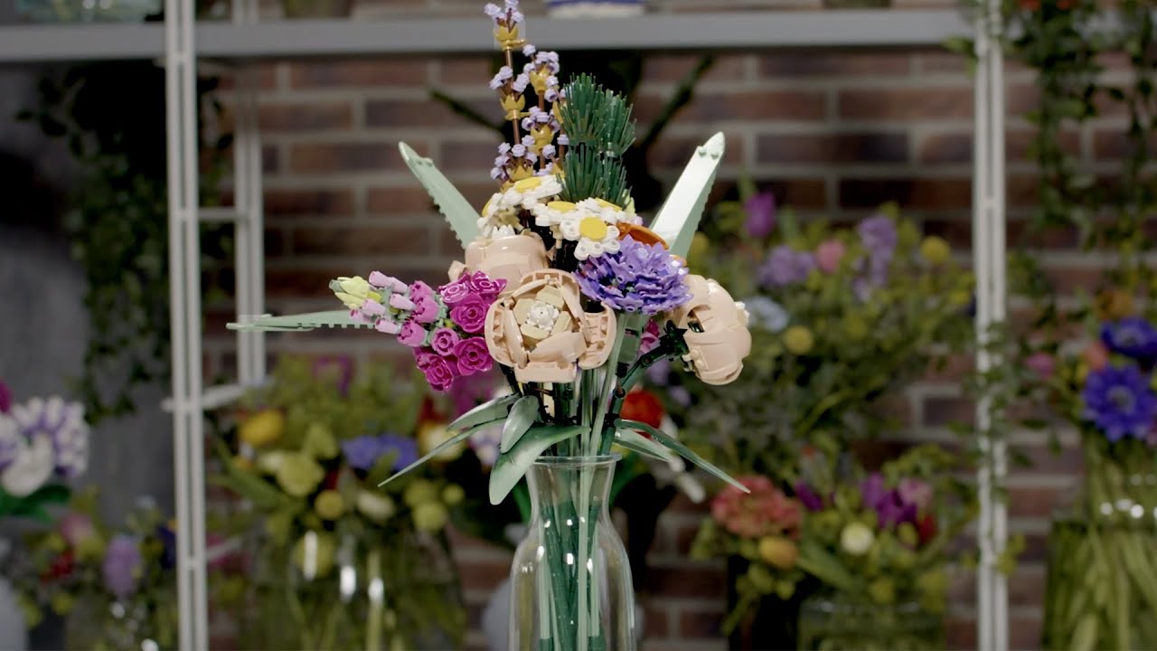 LEGO Flower Bouquet, LEGO Botanical Collection Designer Video