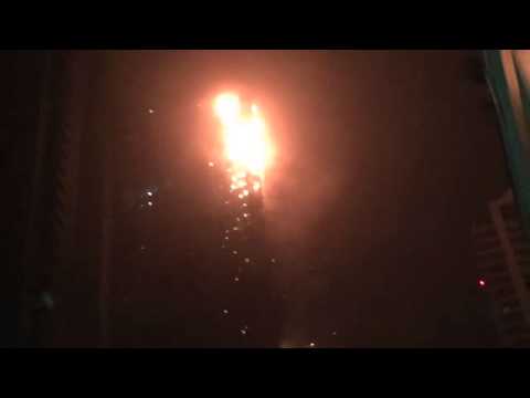 დუბაიში  ცათაბჯენს ცეცხლი გაუჩნდა