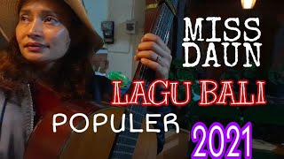 Download Lagu Dunia berbeda (lagu sedih ditinggal pacar selamanya) miss daun , cipt : eddy artha MP3 Download Lagu Dunia berbeda (lagu sedih ditinggal pacar selamanya) miss daun , cipt : eddy artha MP3