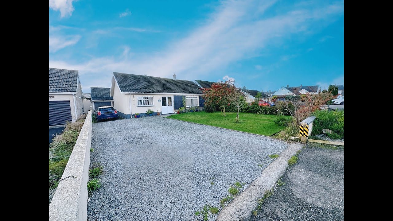 Bungalow Super Efficient Epc Rating A- For Sale in Clynderwen, Pembrokeshire- Walk Through Video