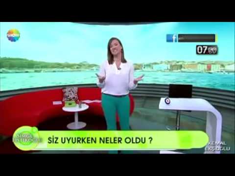 Poposuna Yastık Yapıştığından Haberi Olmayan Spiker