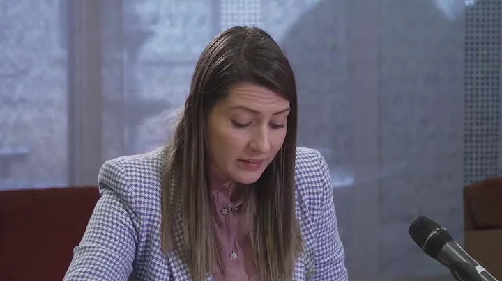 LIVE: Q&A on #COVID19 with Dr Mike Ryan and Dr Maria Van Kerkhove.