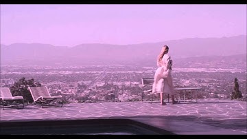 Halsey - Gasoline feat. Gigi Hadid (Music Video)