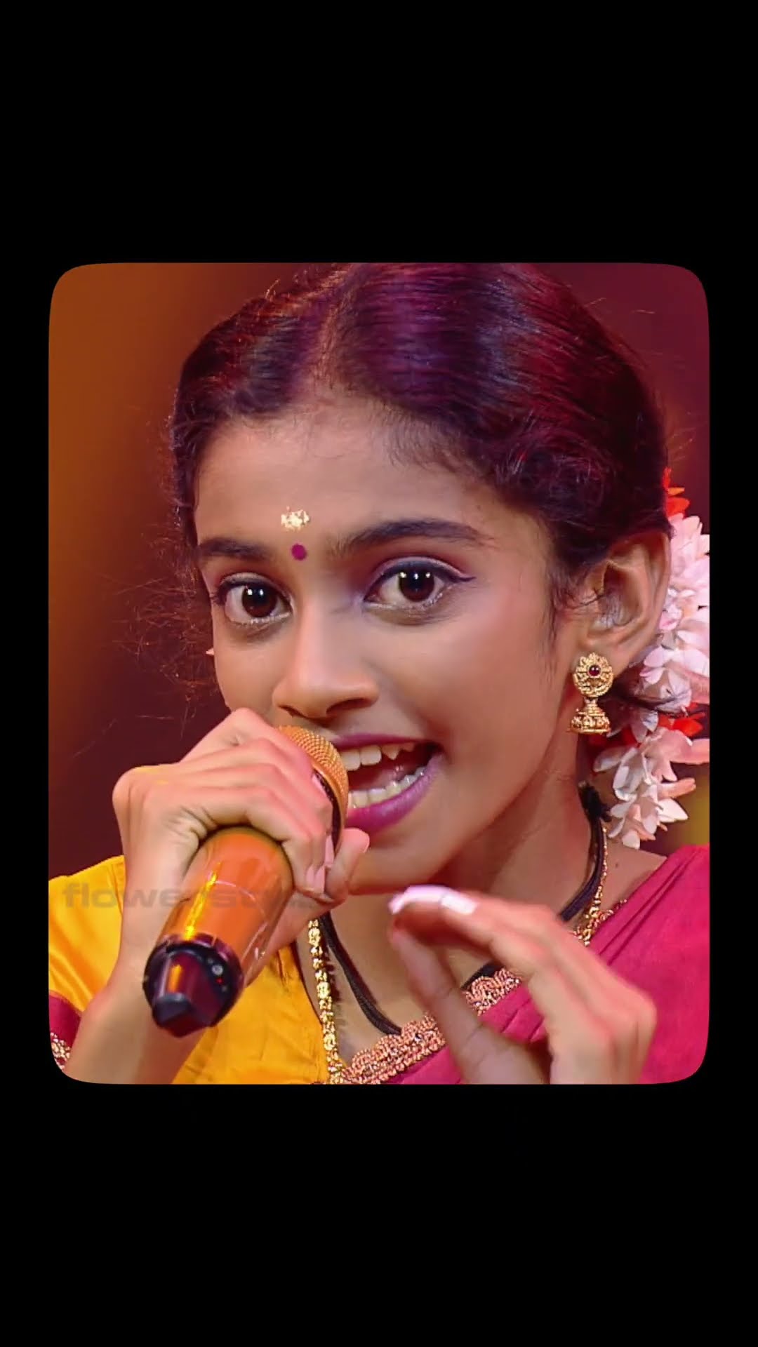 ആലാപന ചാരുതകൊണ്ട് മനം കവരാൻ നിധി ❤️