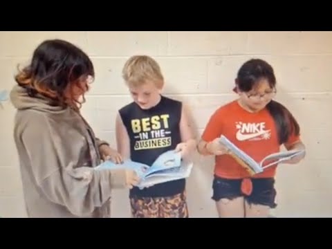 Allatoona Elementary School: Yearbooks Arrived.
