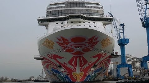 4K | Big Ship Launch NORWEGIAN JOY  诺唯真喜悦号 float out at Meyer Werft Shipyard