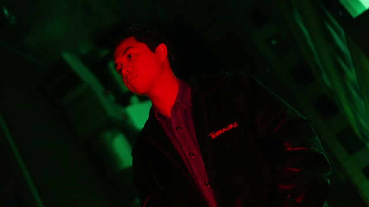YouTube에서 lu.cose - Dazed (Official Video) 보기 YouTube에서 lu.cose - Dazed (Official Video) 보기
