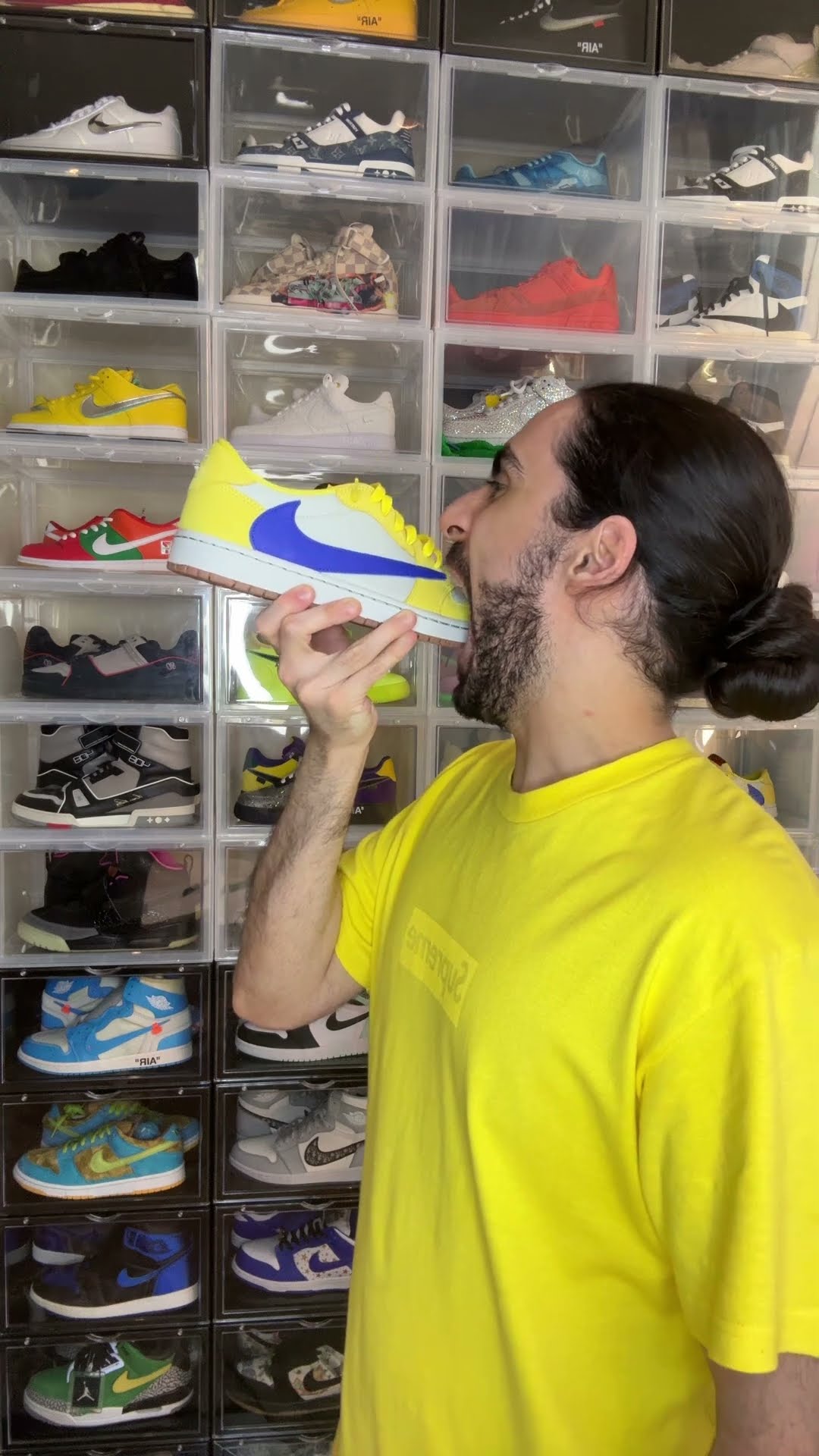Food ASMR Eating my Travis Scott sneaker ? #food #asmreating #eating #mukbang
