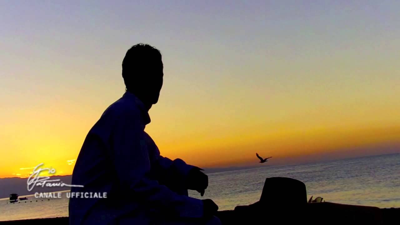 La Sicilia in una canzone - Sicilian song - ITALIANI ALL'ESTERO TV