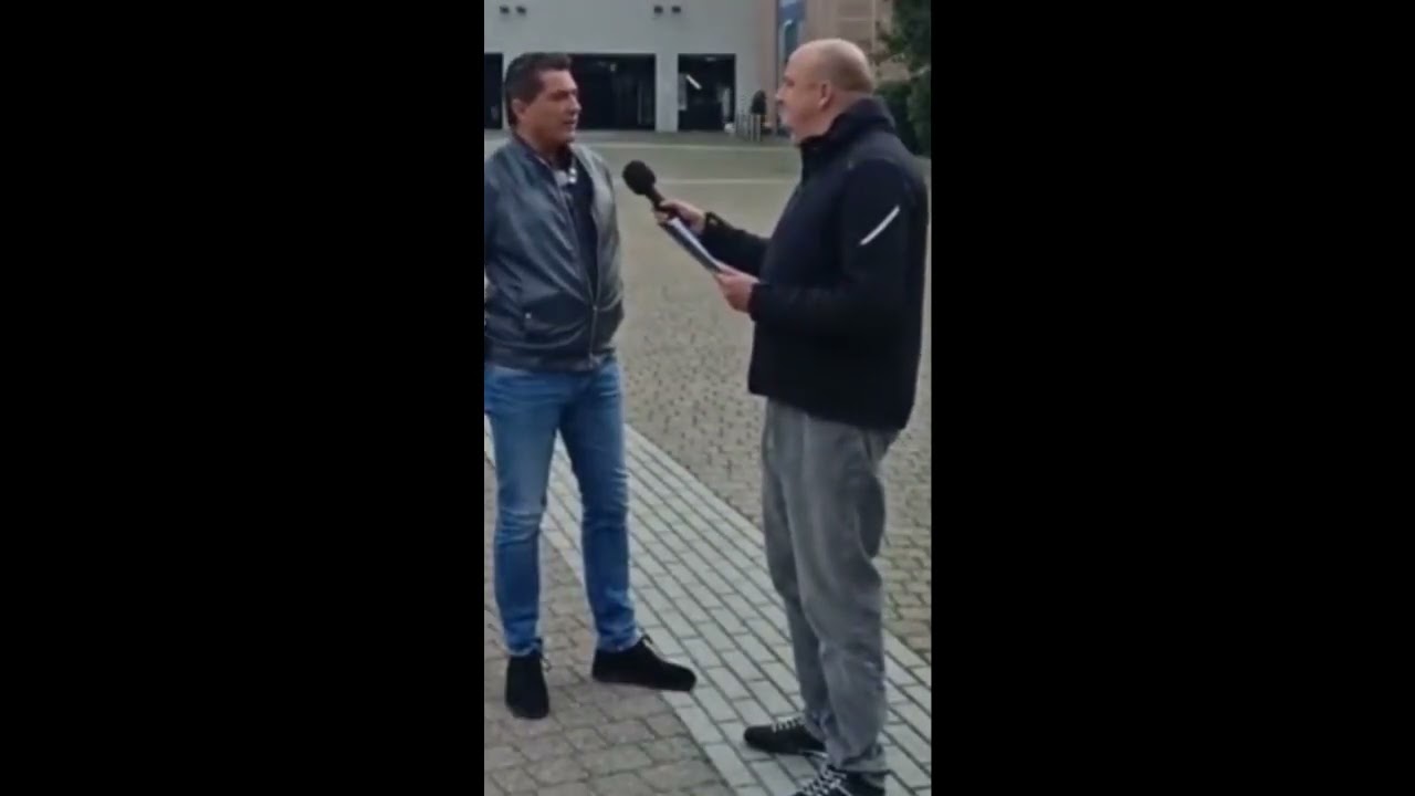 NOOOO TELECAMERA?? ma è un'intervista normalissima