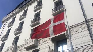 Foley flag sound
