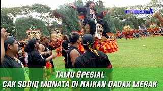 Cak Sodiq Monata Naik Dadak Merak Reog Ponorogo