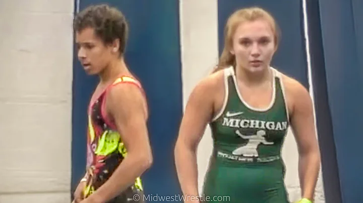 117  Joe Clark {G} IN of Beast Mode vs. Cecilia Wi...
